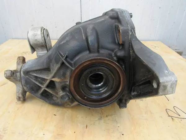Mercedes C W204 Achterdifferentieel 2.47 2043510508 image 3