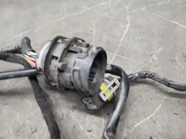 OEM 09165419 OviJohdin Vasen Etu Corsa C image 5