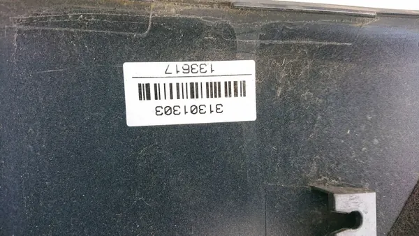 Volvo V40 Heckklappenblende OEM 31301303 Gebraucht image 10