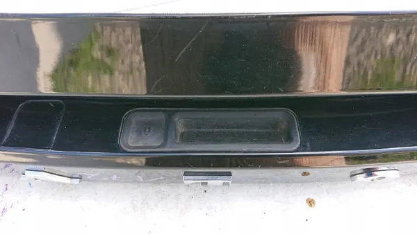 Volvo V40 Heckklappenblende OEM 31301303 Gebraucht image 6
