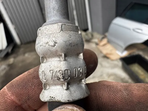 Conduto Hidráulico Caixa Mercedes 4MATIC OEM a6421807430 image 4