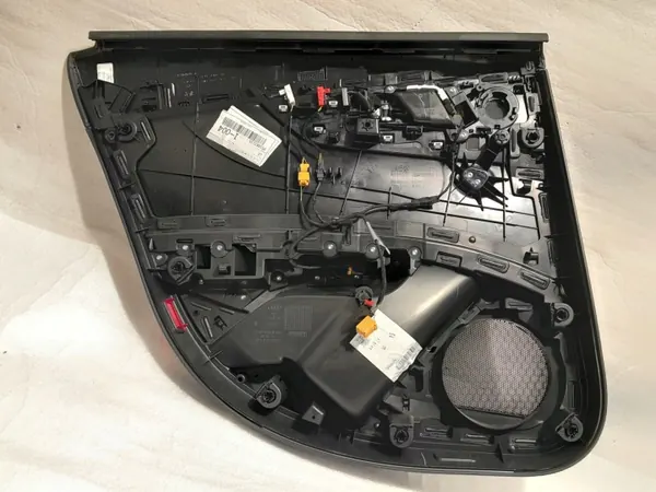OEM 8W0867318 Audi A4 B9 Rechter Achterdeur Bekleding image 8