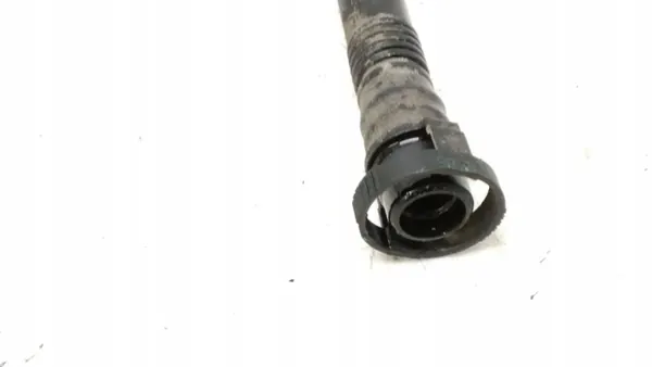 BMW OE 11157503523 Manguera de Vacío - Usado image 3