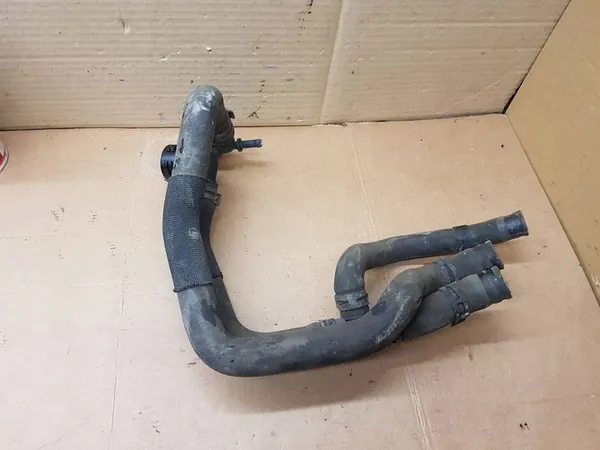 Volkswagen PASSAT B7 2012 Jäähdytyslinja image 3