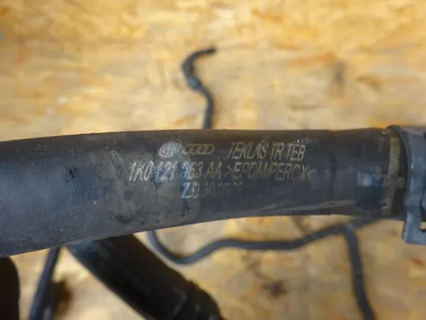 Vesiletkusarja AUDI A3 8P GOLF VI SCIROCCO 1.4 TFSI OEM image 9