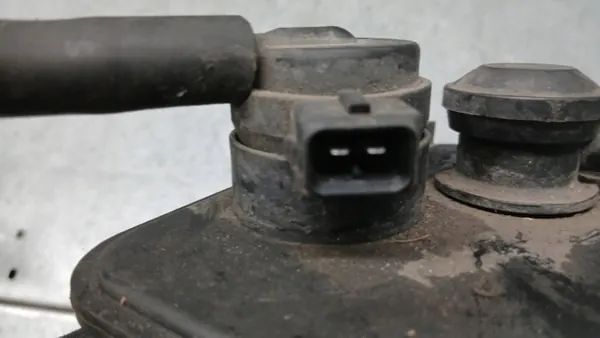 Begagnat kolfilter OEM 1J0201801C för Audi A3 8L image 7