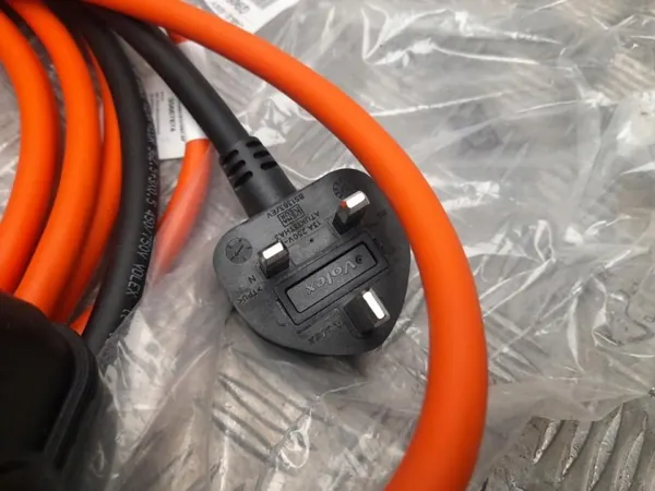 Laadkabel Toyota C-HR II 2024 OEM G9060-YM131 image 3