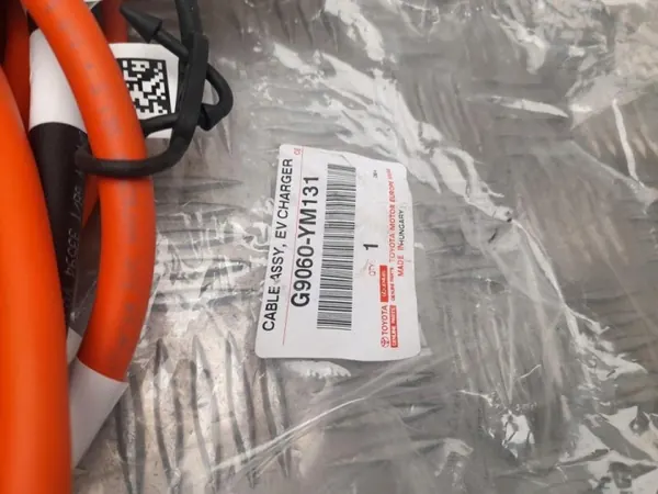 Laadkabel Toyota C-HR II 2024 OEM G9060-YM131 image 4