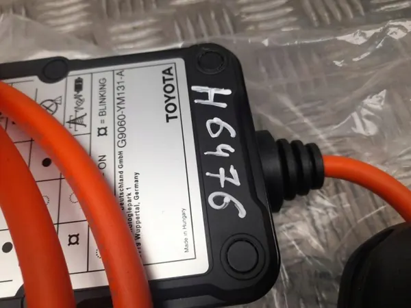Laadkabel Toyota C-HR II 2024 OEM G9060-YM131 image 6