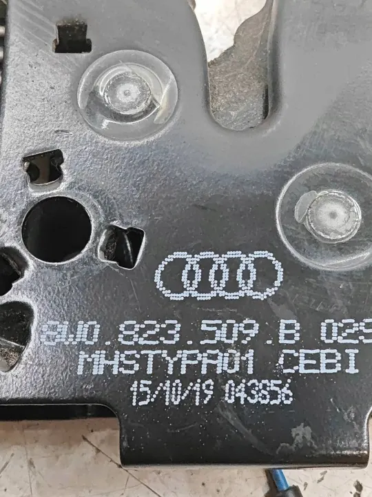 Audi OE 8W0823509B Cierre & Cables de Capó - Usado image 3