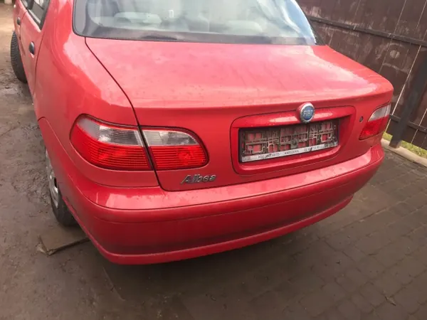 Soporte izquierdo viga trasera OEM 55703447 - Fiat OE image 3
