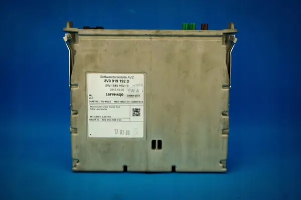 Contrôleur Tuner TV OEM 8V0919192D pour Audi A4 A5 A6 A7 image 2