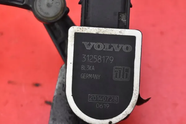 Sensor de nível de luz dianteira Volvo V40 II 2012-2018 31258179 image 2