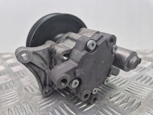 Pompe de direction Mercedes-Benz OE A0064664301 image 4