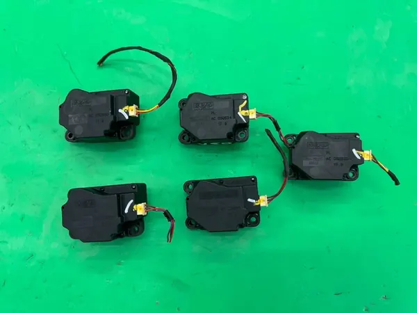 Moteur de chauffage 4N5H-19E616-AC Volvo V50 S40 II C30 image 1