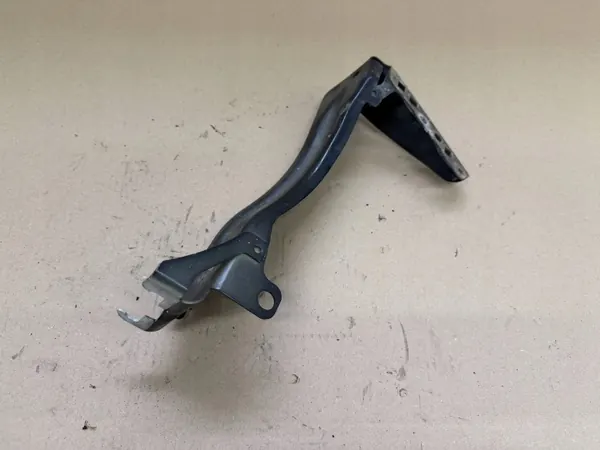 Audi TT Mk2 oikea ajovaloliuska OEM MOCAUDP050226 image 4