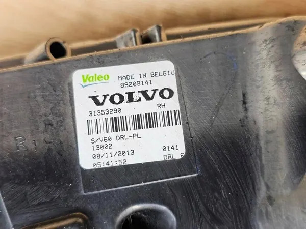 Volvo V60 S60 2013-2017 LED DRL Oikea Valo OEM 31353290 image 6