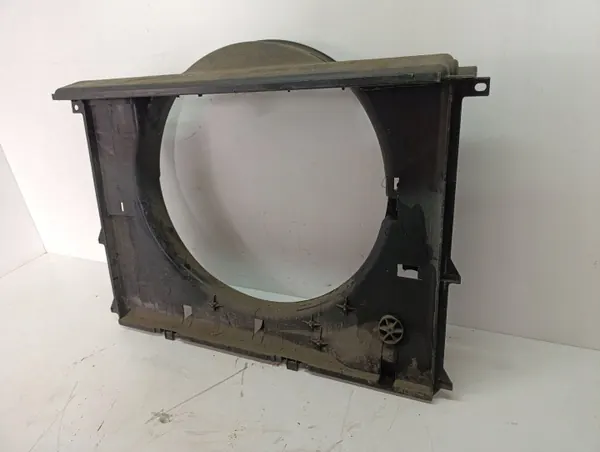 BMW 17055839 Cache Ventilateur pour Série 7 E38 M52 image 3