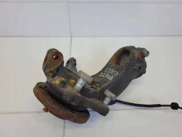 OEM 13388767 Vorderer Radträger links Opel Corsa E image 2