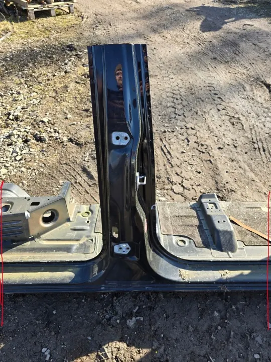 Pilier de Porte Droit Ford Ranger III OEM image 2