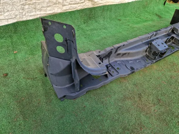 Renfort de traverse arrière Nissan Qashqai J11 OEM IG AUTO image 3