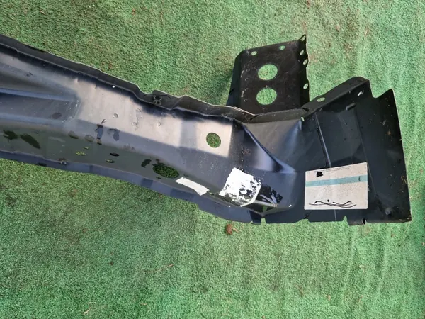 Renfort de traverse arrière Nissan Qashqai J11 OEM IG AUTO image 4
