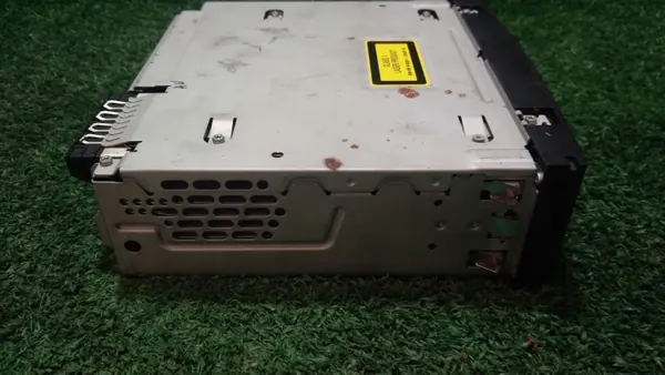 Rádio Peugeot 3008 I OEM 96751717XT - Usado image 3