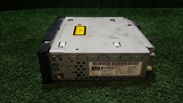 Rádio Peugeot 3008 I OEM 96751717XT - Usado image 5