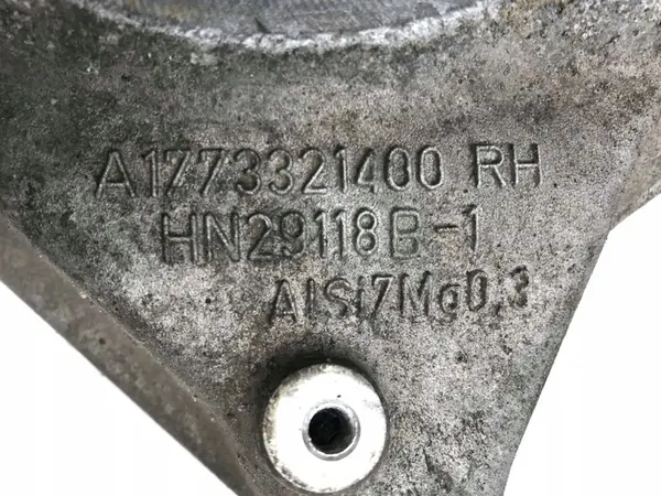 Snodo anteriore destro CLA35 A35 W118 W177 OEM image 7