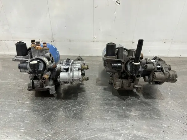 Soupape de sécheur d'air OEM K040604 Iveco Stralis image 3