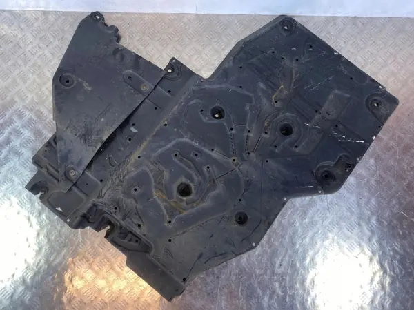 OEM 9810609380 Polttoainesuojus DS 7 Crossbackille image 7