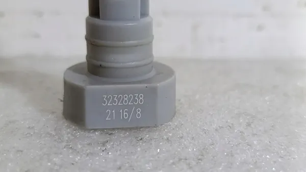 Capteur de niveau de liquide de lavage VOLVO XC60 II OEM 32328238 image 4