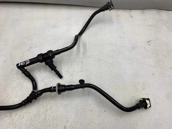 Ilmaputki OEM 32139800 Volvo S60 III 2.0 Mild Hybridille image 3