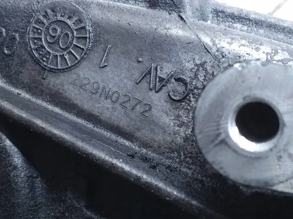 Mercedes-Benz Verteilergetriebe OEM 229N0272 - Gebraucht image 5