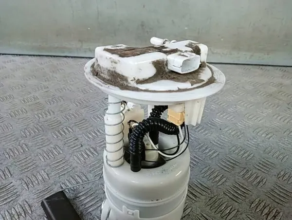 Bomba de Combustível Nissan Juke 1.6 16V image 3