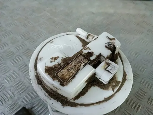 Bomba de Combustível Nissan Juke 1.6 16V image 4