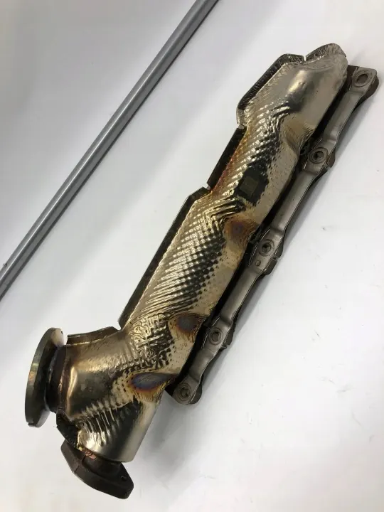 Auspuffkrümmer Mercedes-Benz OEM A6541404201 image 2