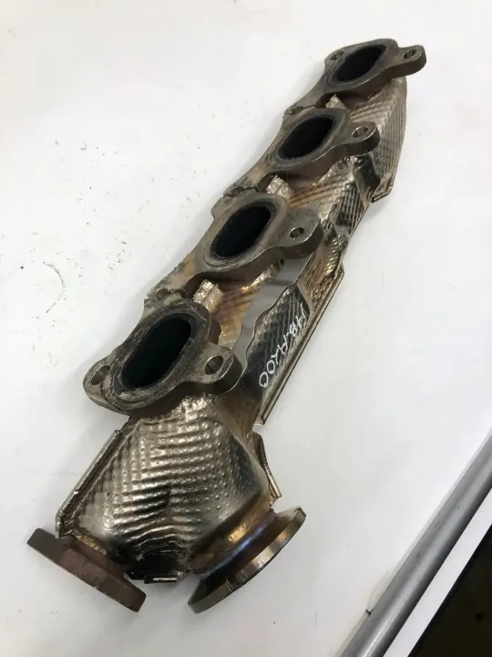 Auspuffkrümmer Mercedes-Benz OEM A6541404201 image 3
