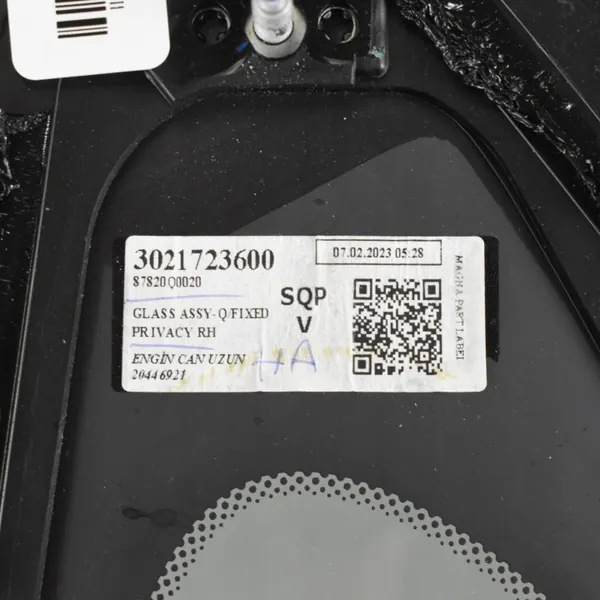 Karossglas Bak Höger OEM 87820Q0020 - Begagnad image 4