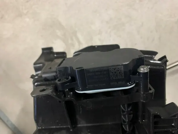 Volvo V90 S90 II Rodillo Dirección Aire OEM 31383212 image 5