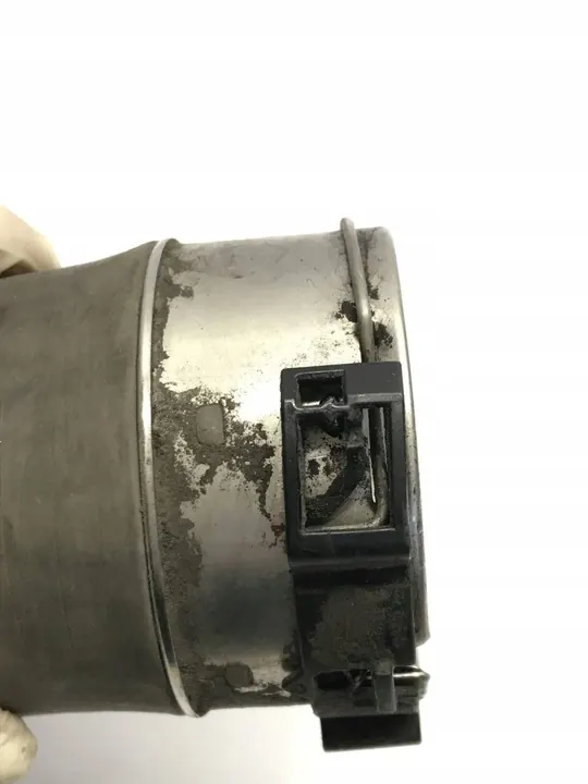 Volvo XC60 II Intercooler Schlauch 32222271 image 4