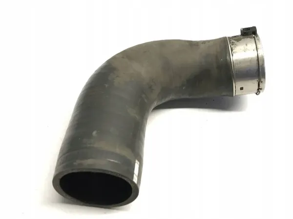 Volvo XC60 II Intercooler Schlauch 32222271 image 5