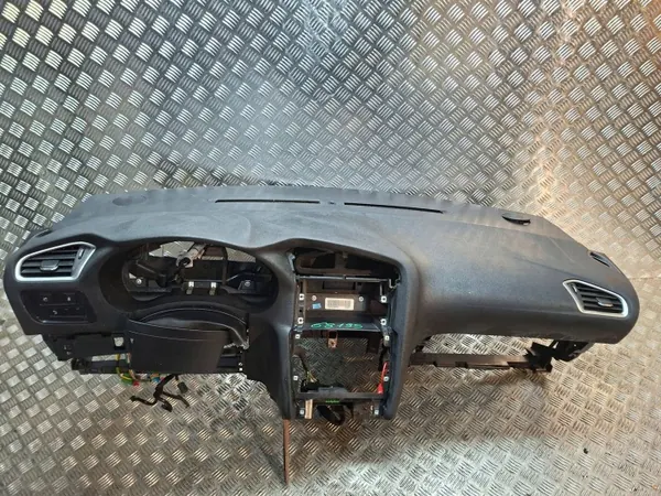 Panneau de console OEM S26282835 pour Citroen C4 II 2010- image 2