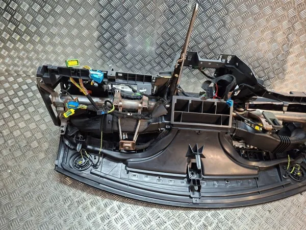 Panneau de console OEM S26282835 pour Citroen C4 II 2010- image 10