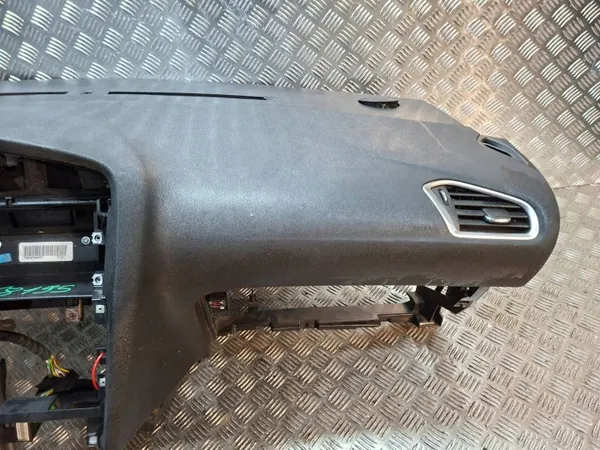 Panneau de console OEM S26282835 pour Citroen C4 II 2010- image 4
