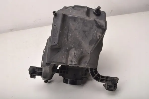Boîtier Filtre à Air Volvo OEM 7M51-9600-BJ image 8