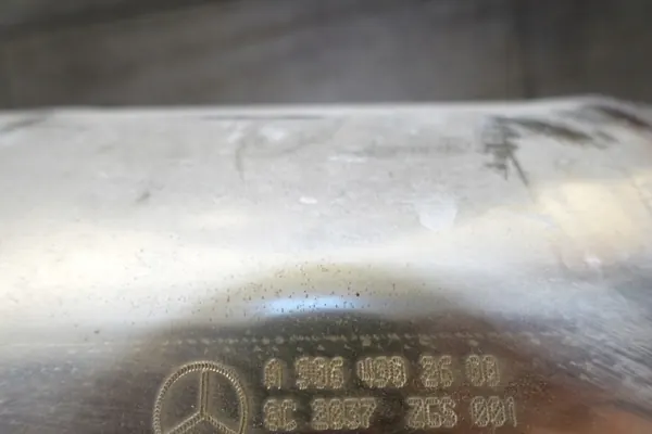 Mercedes Sprinter 2.2 AdBlue Katalysaattori OEM 9064902600 image 6