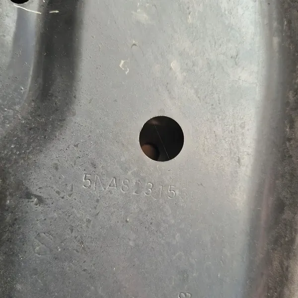 VW TIGUAN II LIFT ALLSPACE 20- Tampa do Motor image 9