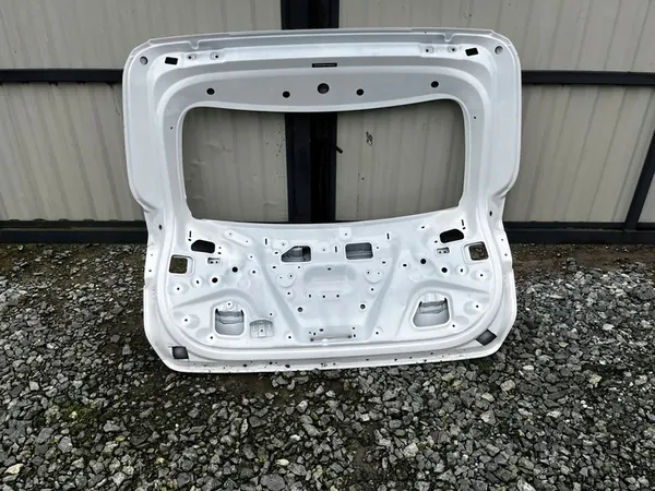 MG EHS ZS II 22- Tampa Traseira image 3