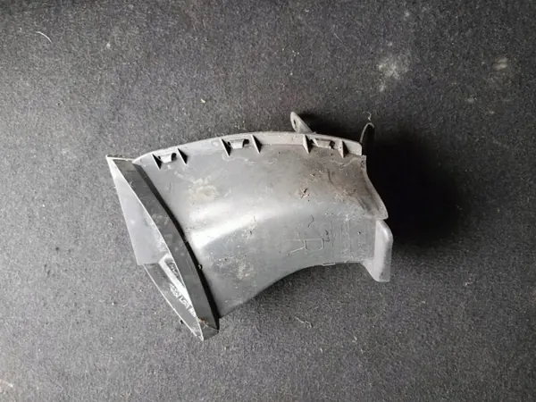 BMW Jarrujen Sisääntulot OEM 7906806 7906805 Vasen Oikea image 2